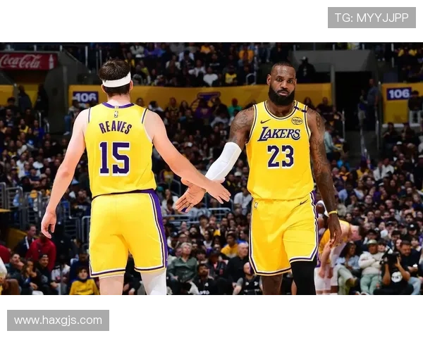 詹姆斯领衔湖人迎战勇士 2023赛季NBA新赛季开幕战精彩纷呈